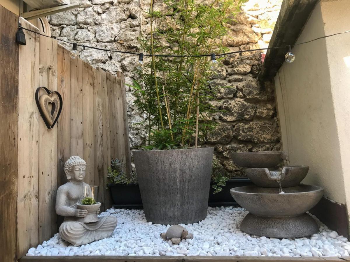 Le Patio De Provence En Avignon - Hypercentre, Clim, Wifi, Calme Apartment ภายนอก รูปภาพ